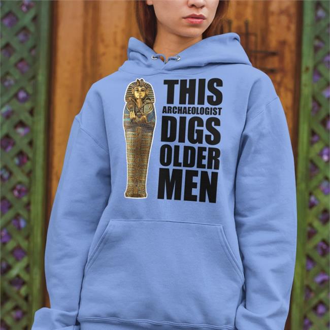 This Archaeologist Digs Older Men Shirt Rabia O'chaudry King Tut's Tomb