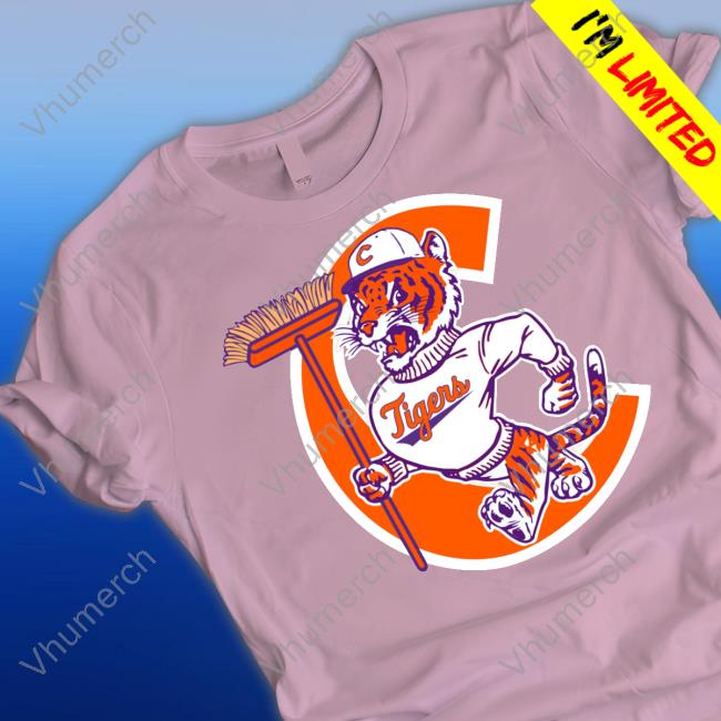 Sweep Tigers Logo Funny T Shirt Austin Pendergist Austin Pendergist Sweep Tigers Logo Hoodied Sweatshirt