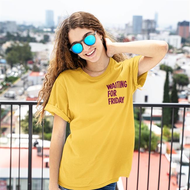 Frau Herzallerliebs Waiting For Friday Sweatshirt Waiting For Friday Shirts