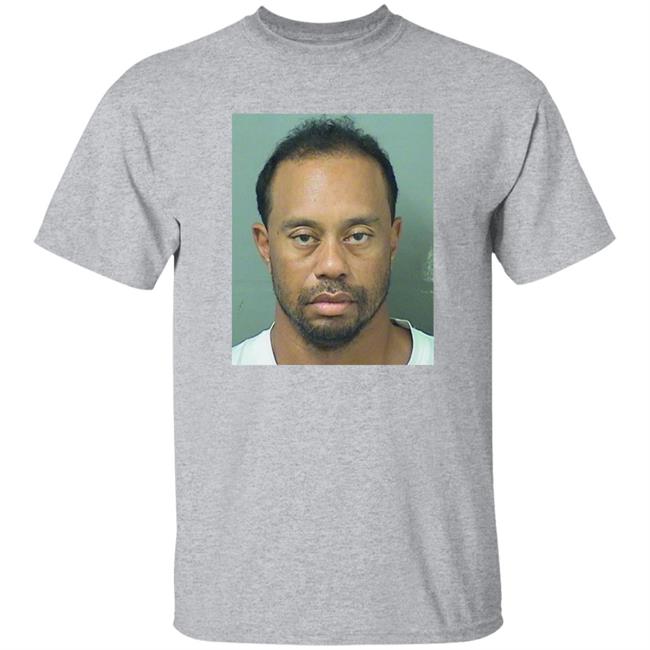 Fan Wearing Tiger Woods Mugshot Shirt Wegent Fan Wearing Tiger Woods Mugshot Shirt Wegent