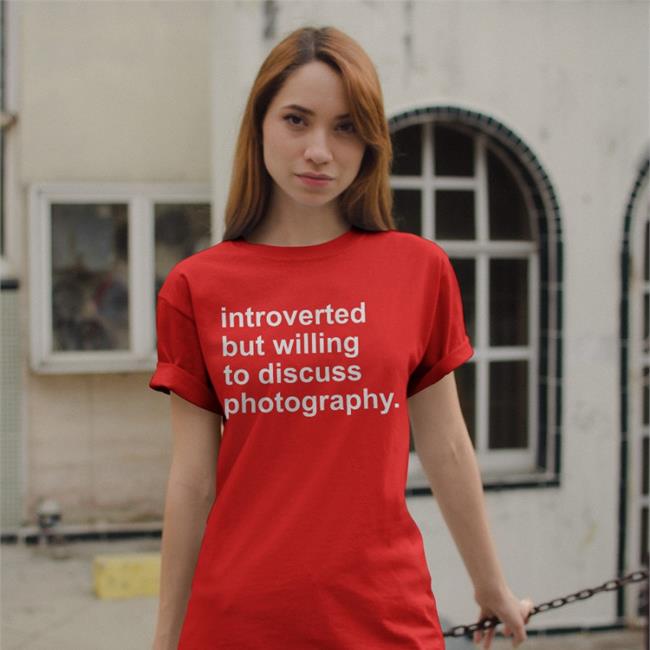CleoFOtoSwaG Introverted But Willing To Discuss Photography Funny T Shirt