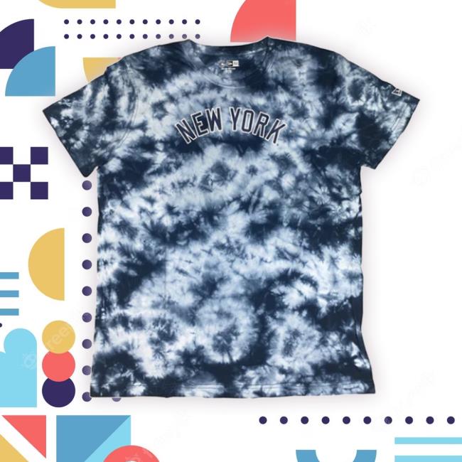 New York Yankees Men's Tie Dye Hooded Sweatshirt