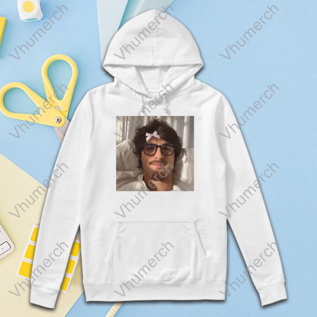 The Digital Angel Coquette Jacob Elordi With A Bow Sweatshirt