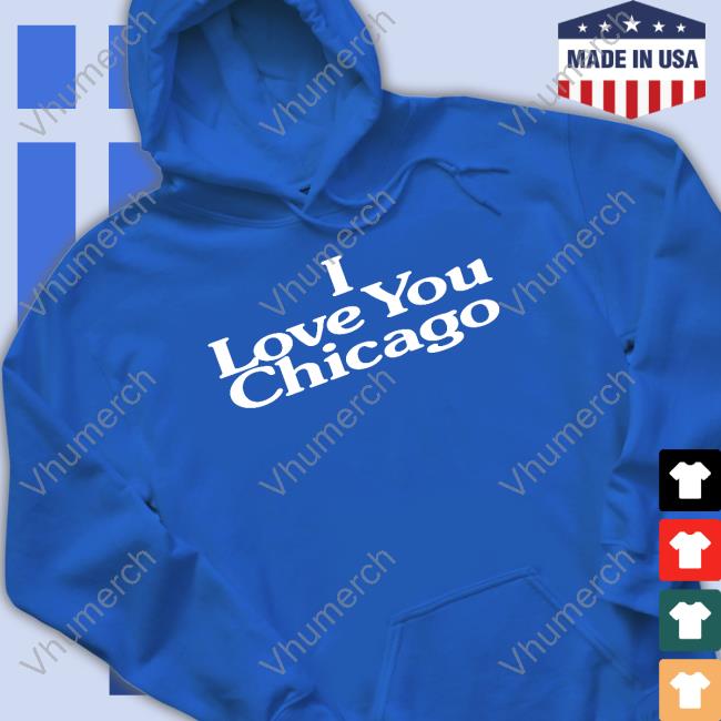 Kim Kardashian Wearing I Love You Chicago Tee Kim Kardashian Wearing I Love You Chicago Tee