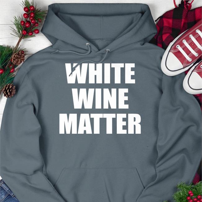 MrJeromeTrammel White Wine Matter T Shirt Black