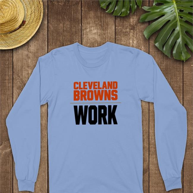 Nick Chubb Wearing Cleverland Browns Work Tee