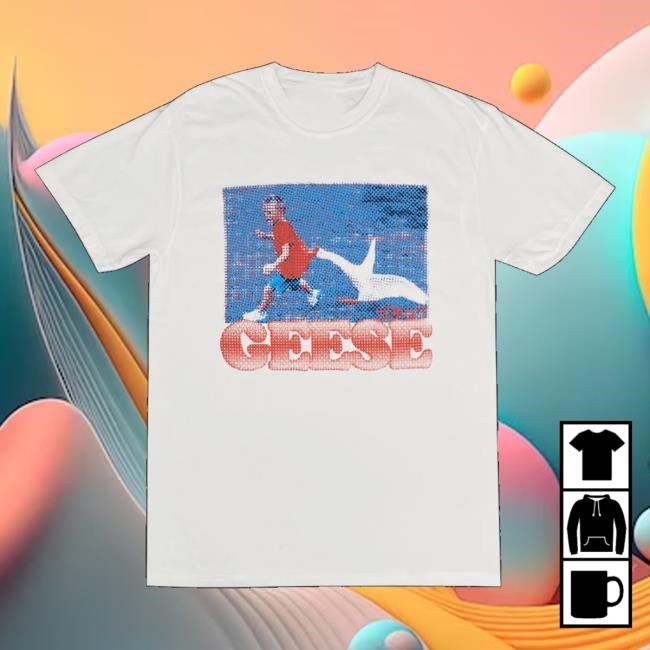 Geese Merch Geese Chase White Hooded Sweatshirt